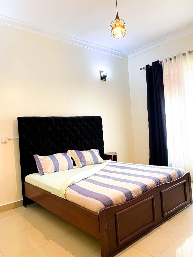 Comfort B&B Кигали Екстериор снимка